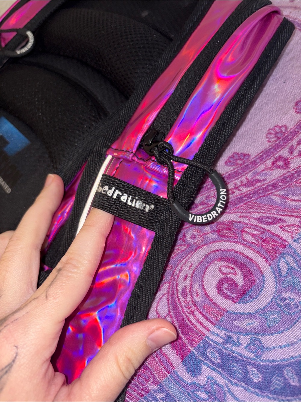 Holographic Hot Pink Vibedration Hydration Pack - Picture 7 of 14